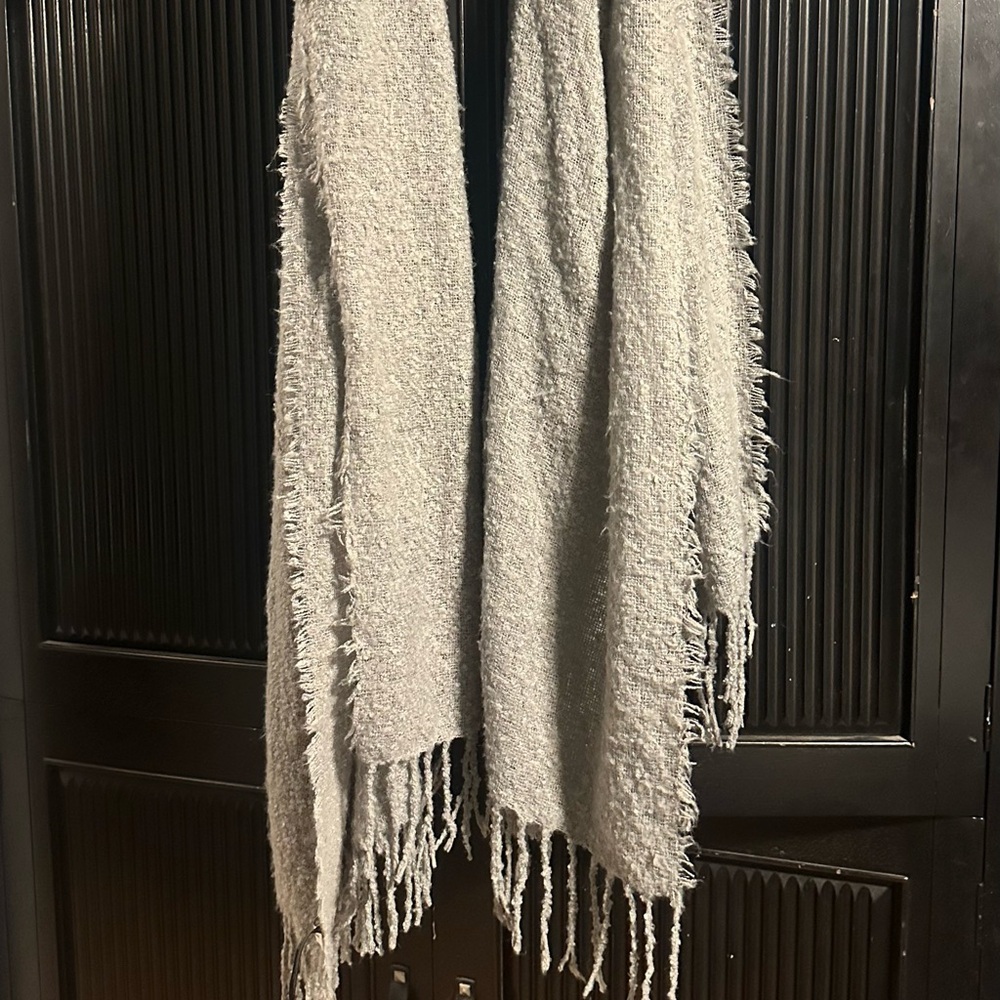 Urban outfitters scarf